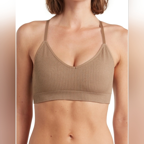 Good American Seamless Chunky Rib Bra - Picture 3 of 5